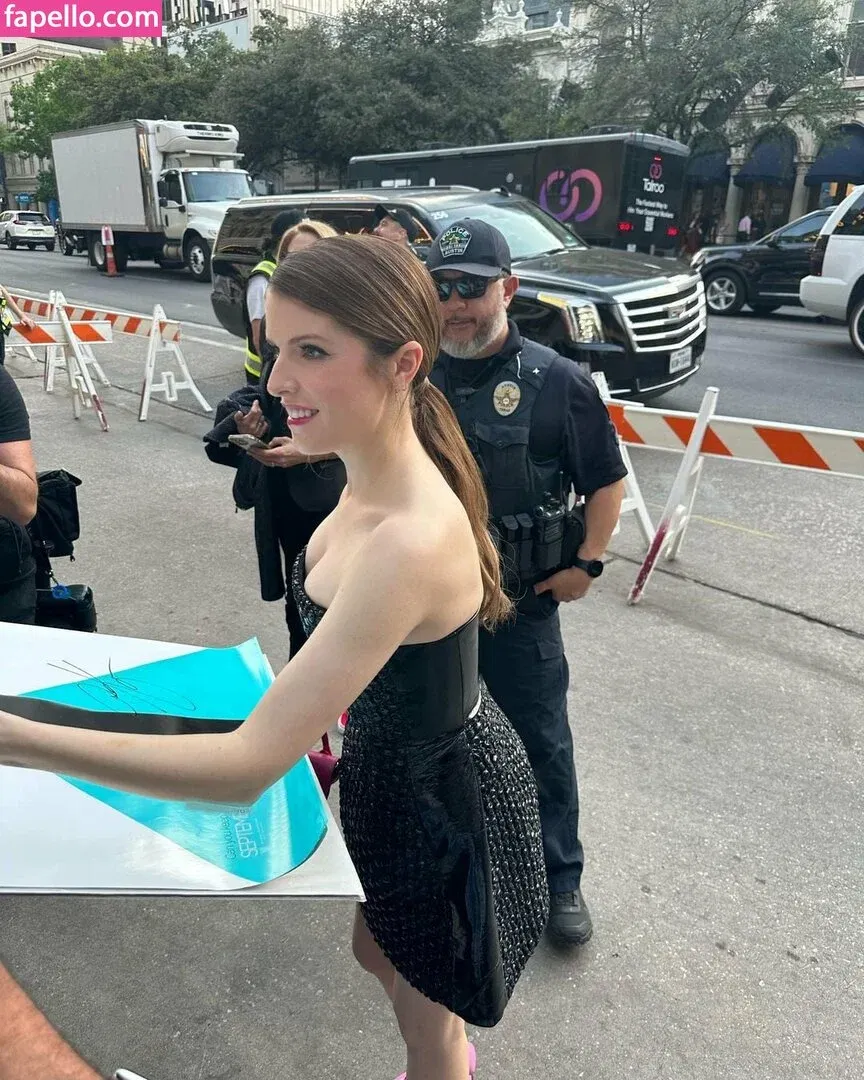 Anna Kendrick Onlyfans Photo Gallery 
