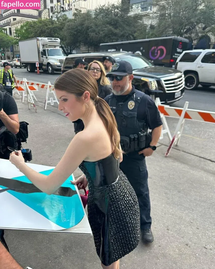 Anna Kendrick Onlyfans Photo Gallery 