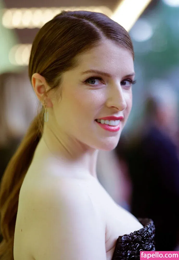 Anna Kendrick Onlyfans Photo Gallery 