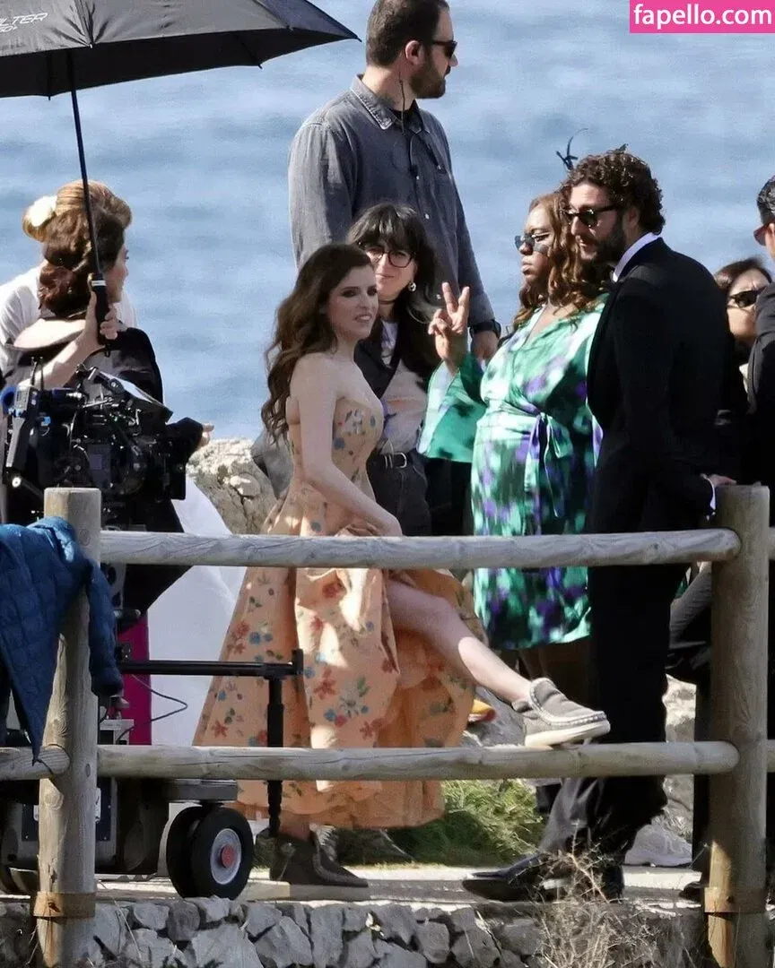 Anna Kendrick Onlyfans Photo Gallery 