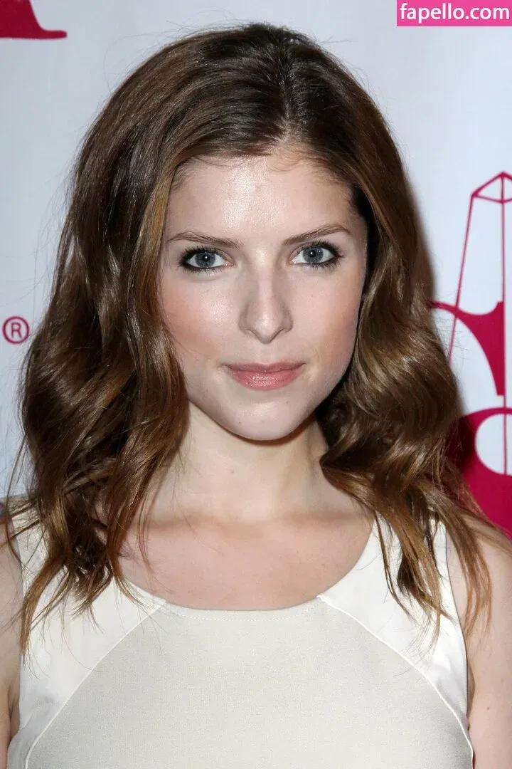 Anna Kendrick Onlyfans Photo Gallery 