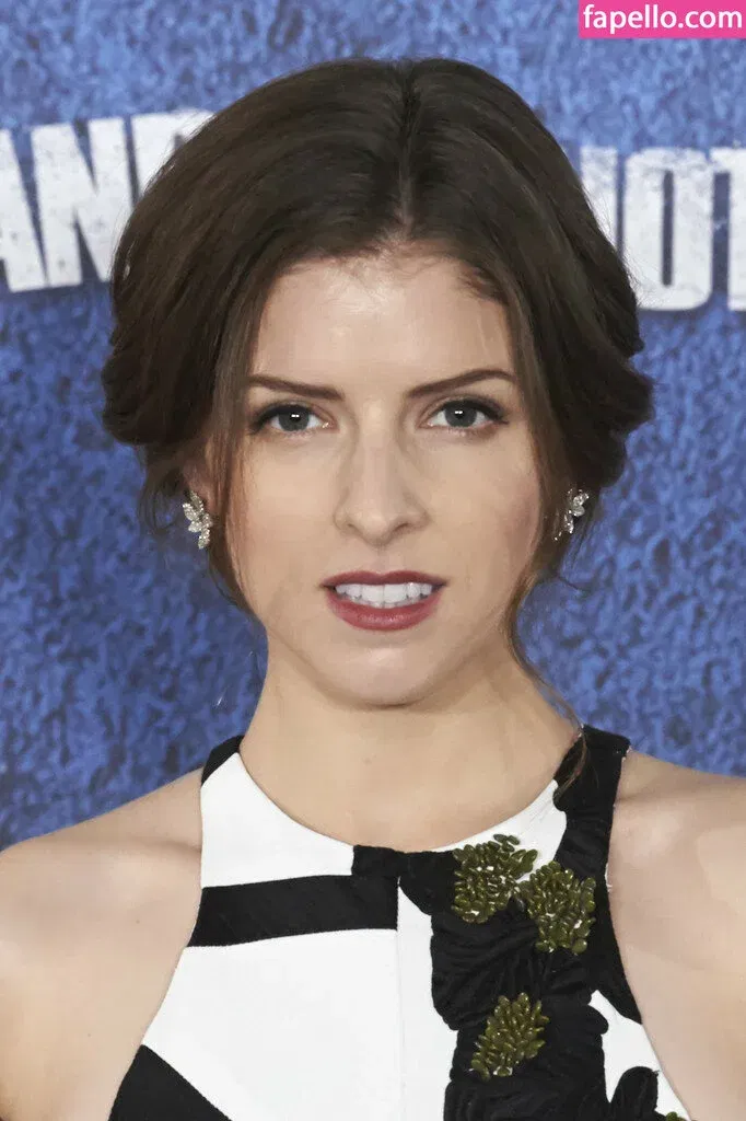 Anna Kendrick Onlyfans Photo Gallery 