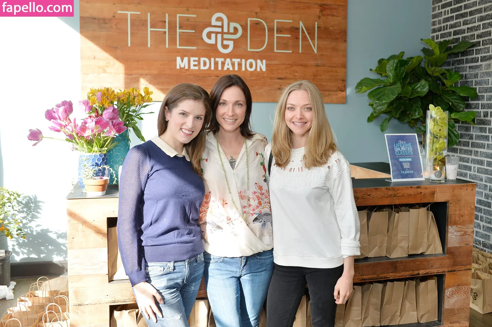 Anna Kendrick Onlyfans Photo Gallery 