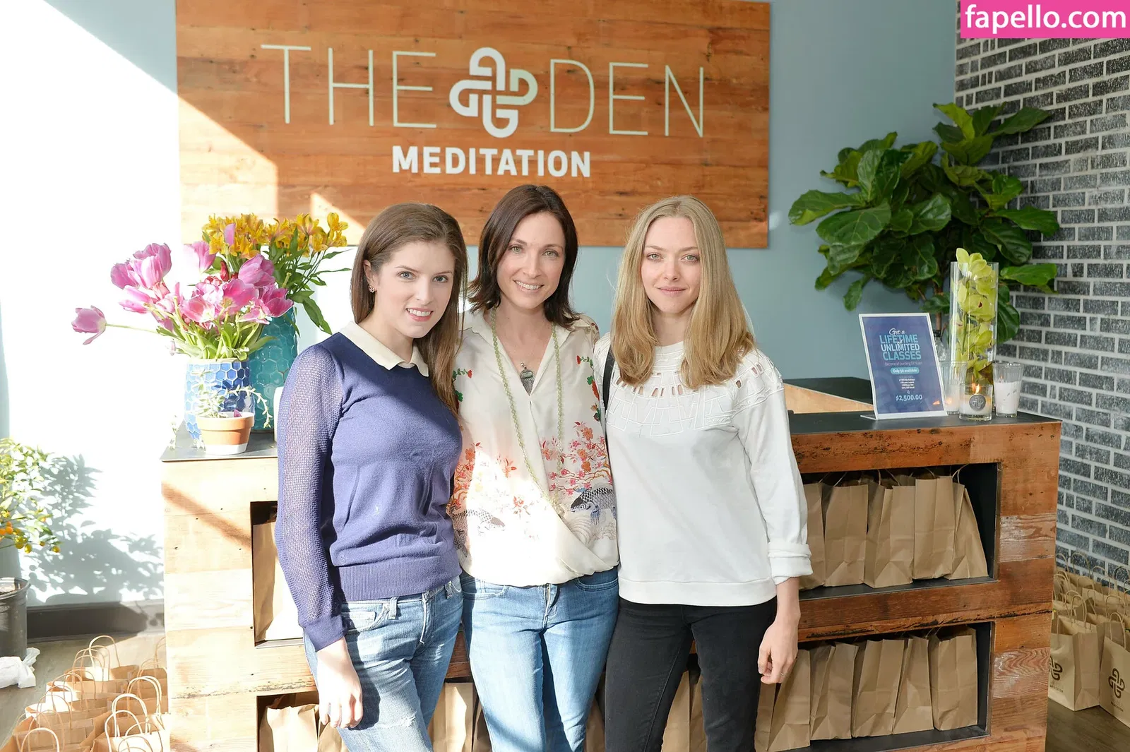 Anna Kendrick Onlyfans Photo Gallery 