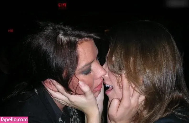 Anna Kendrick Onlyfans Photo Gallery 