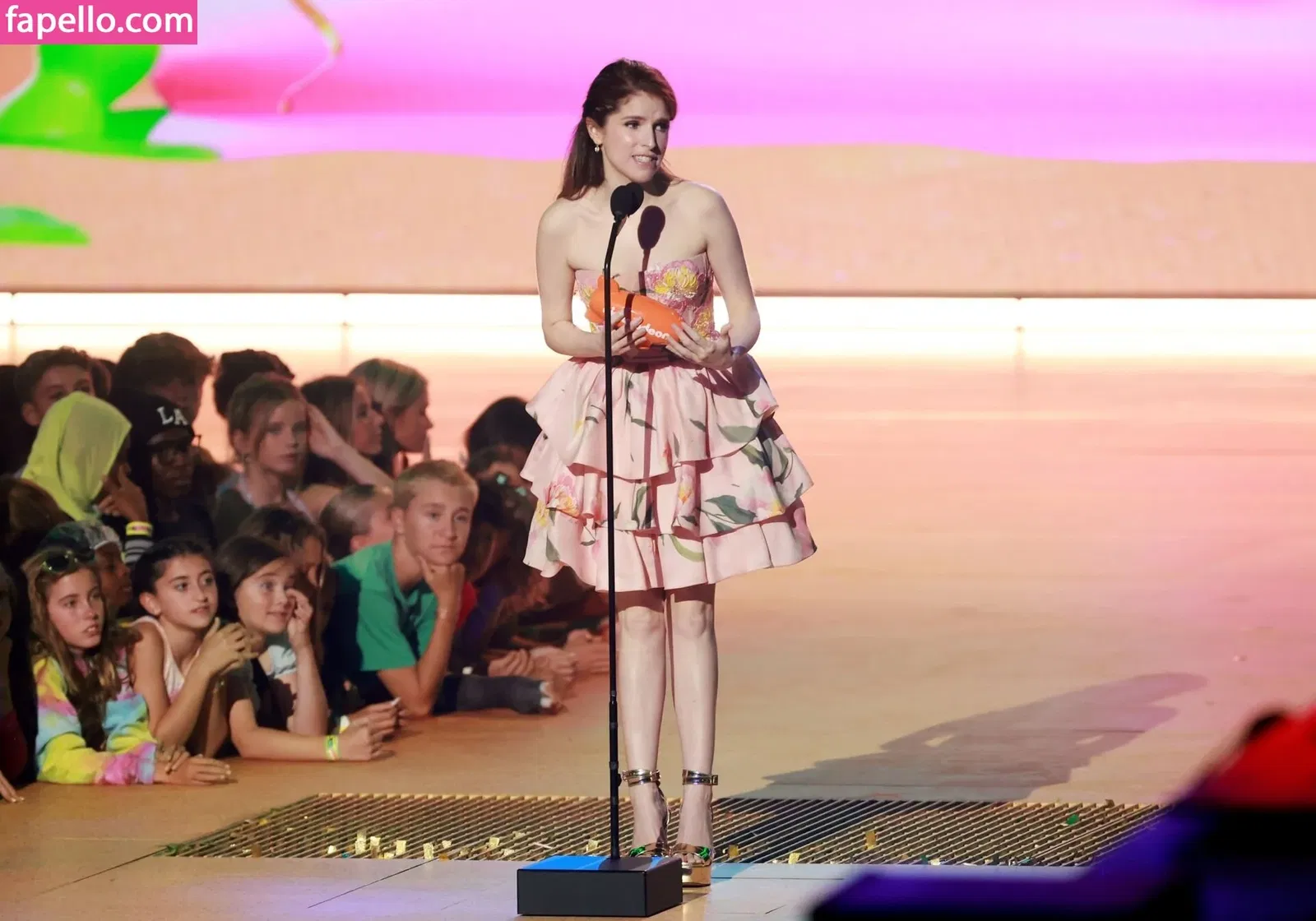 Anna Kendrick Onlyfans Photo Gallery 