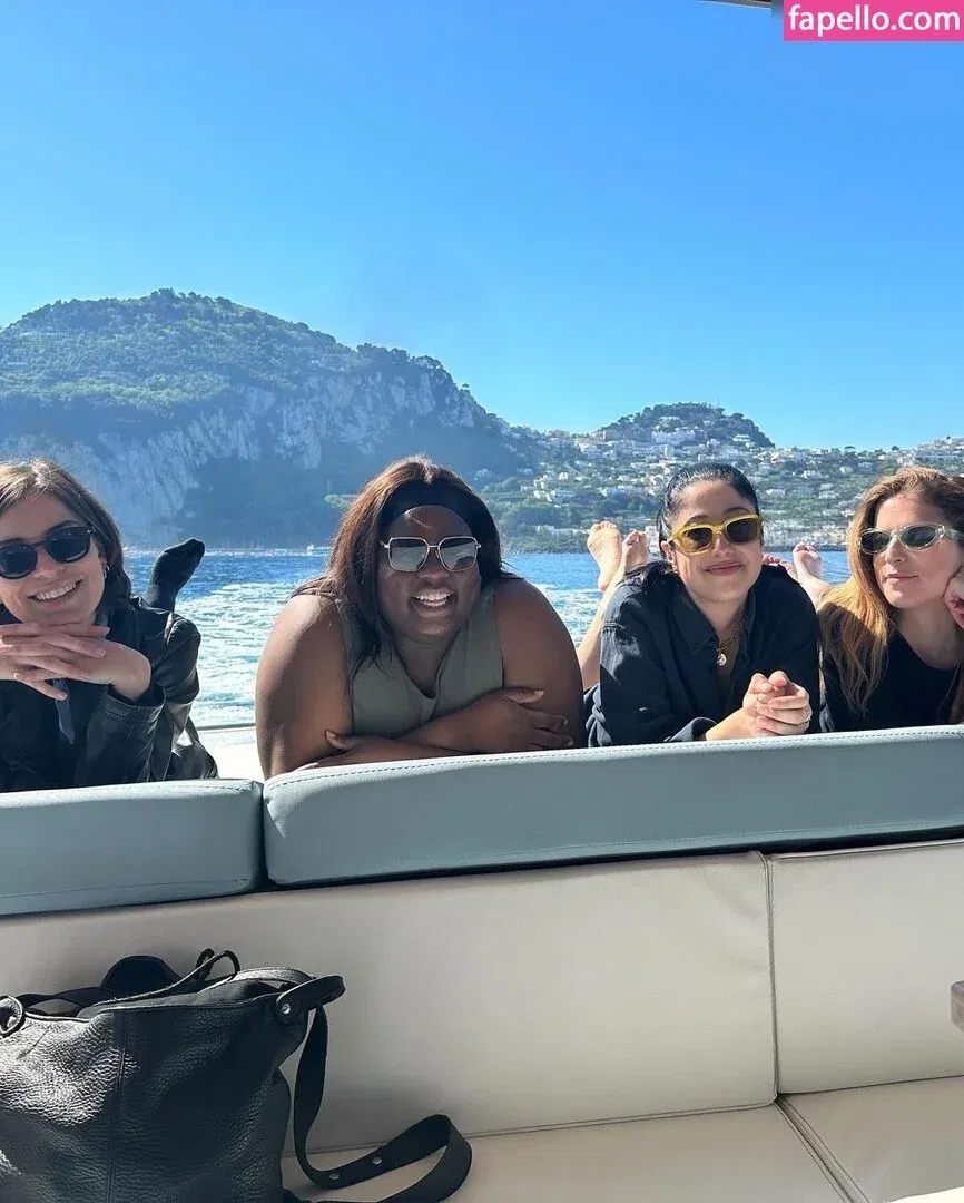 Anna Kendrick Onlyfans Photo Gallery 