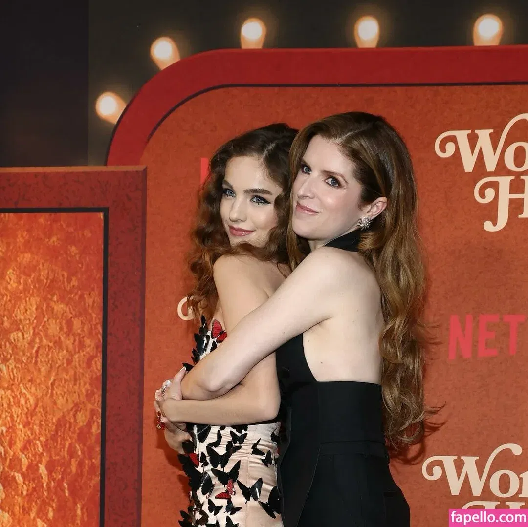 Anna Kendrick Onlyfans Photo Gallery 