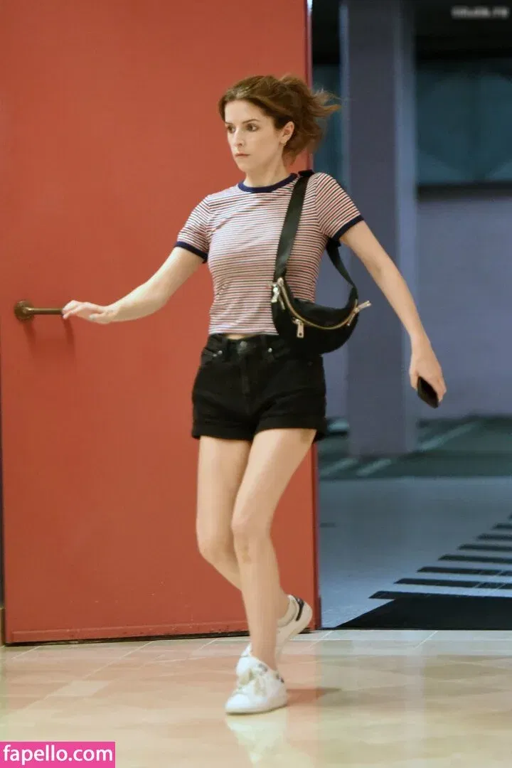 Anna Kendrick Onlyfans Photo Gallery 