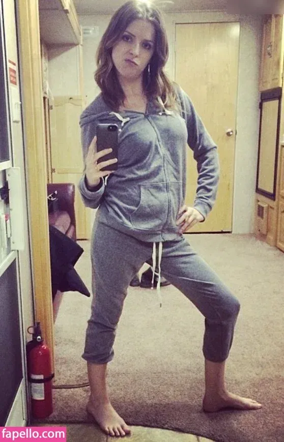 Anna Kendrick Onlyfans Photo Gallery 