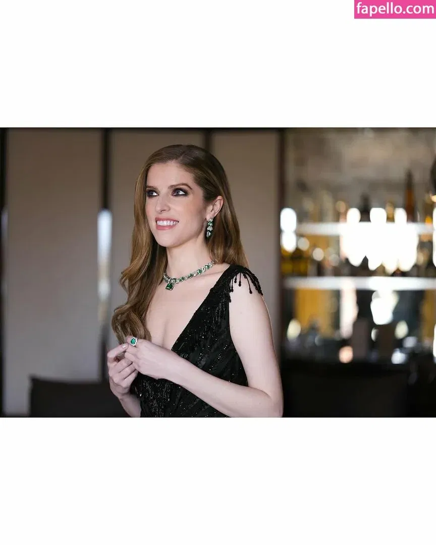 Anna Kendrick Onlyfans Photo Gallery 