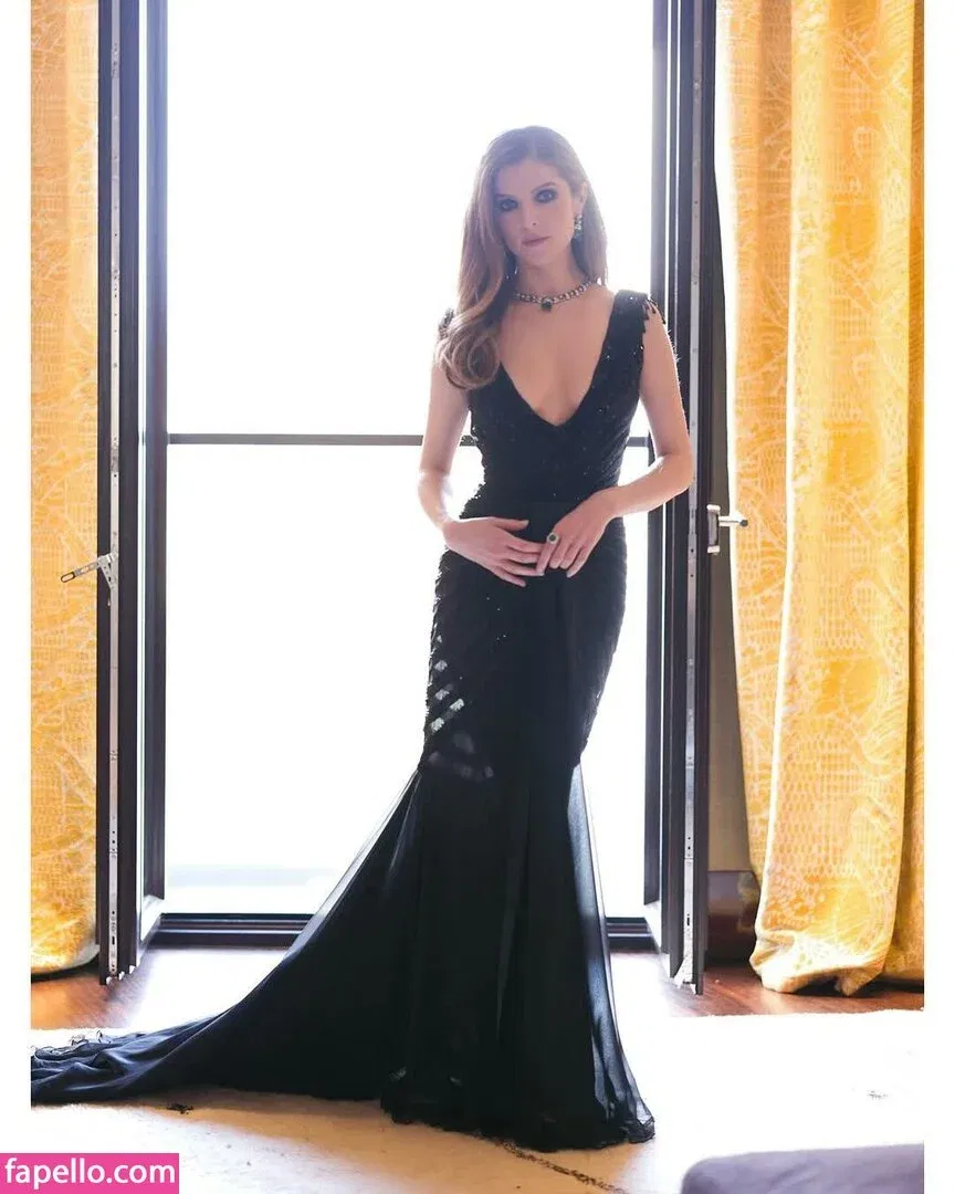 Anna Kendrick Onlyfans Photo Gallery 