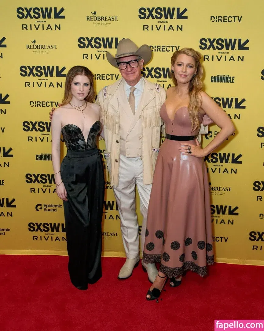 Anna Kendrick Onlyfans Photo Gallery 