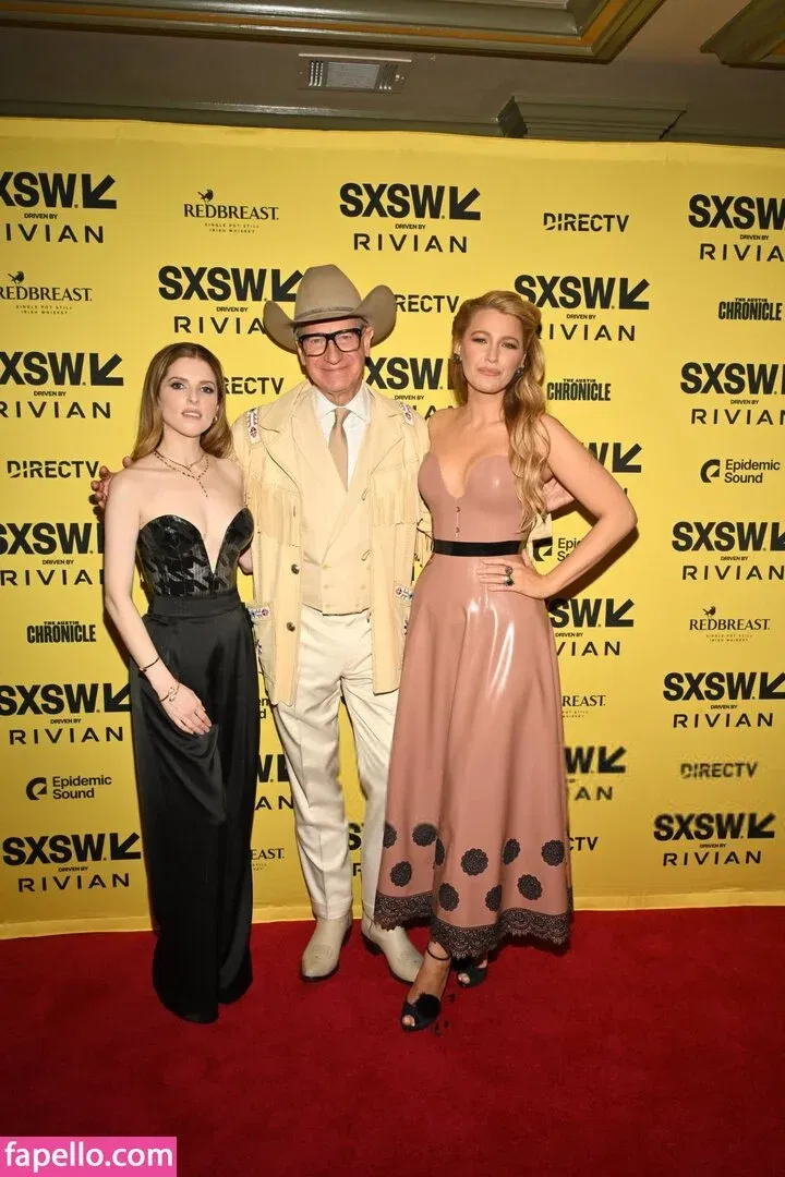 Anna Kendrick Onlyfans Photo Gallery 