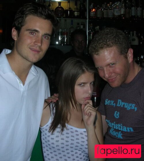 Anna Kendrick Onlyfans Photo Gallery 