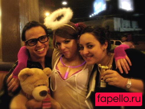 Anna Kendrick Onlyfans Photo Gallery 