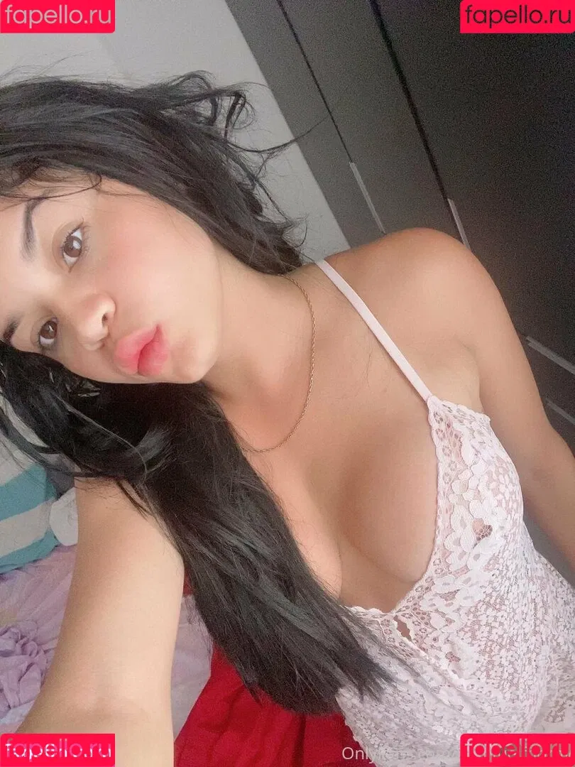 maryuelfhorny Onlyfans Photo Gallery 