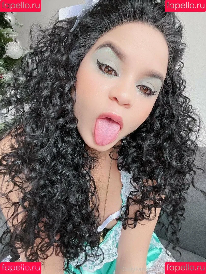 maryuelfhorny Onlyfans Photo Gallery 