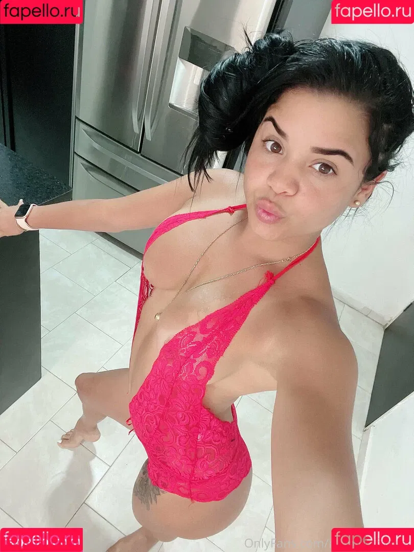 maryuelfhorny Onlyfans Photo Gallery 