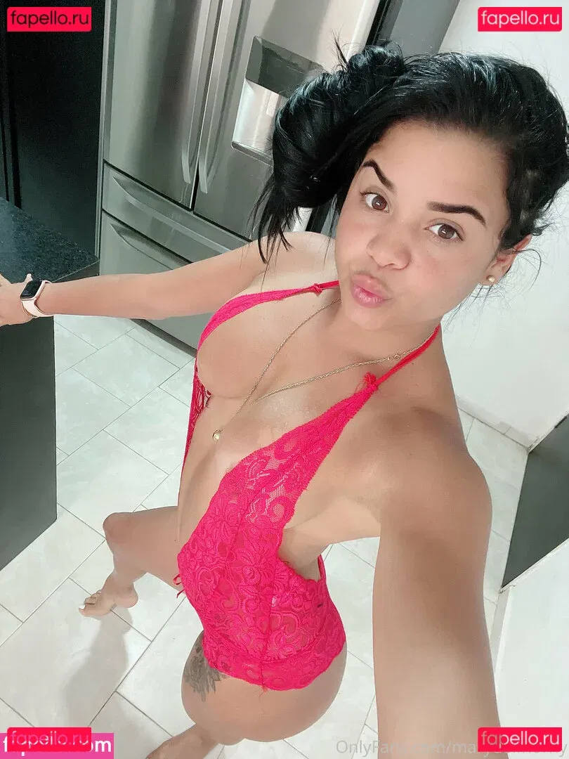 maryuelfhorny Onlyfans Photo Gallery 