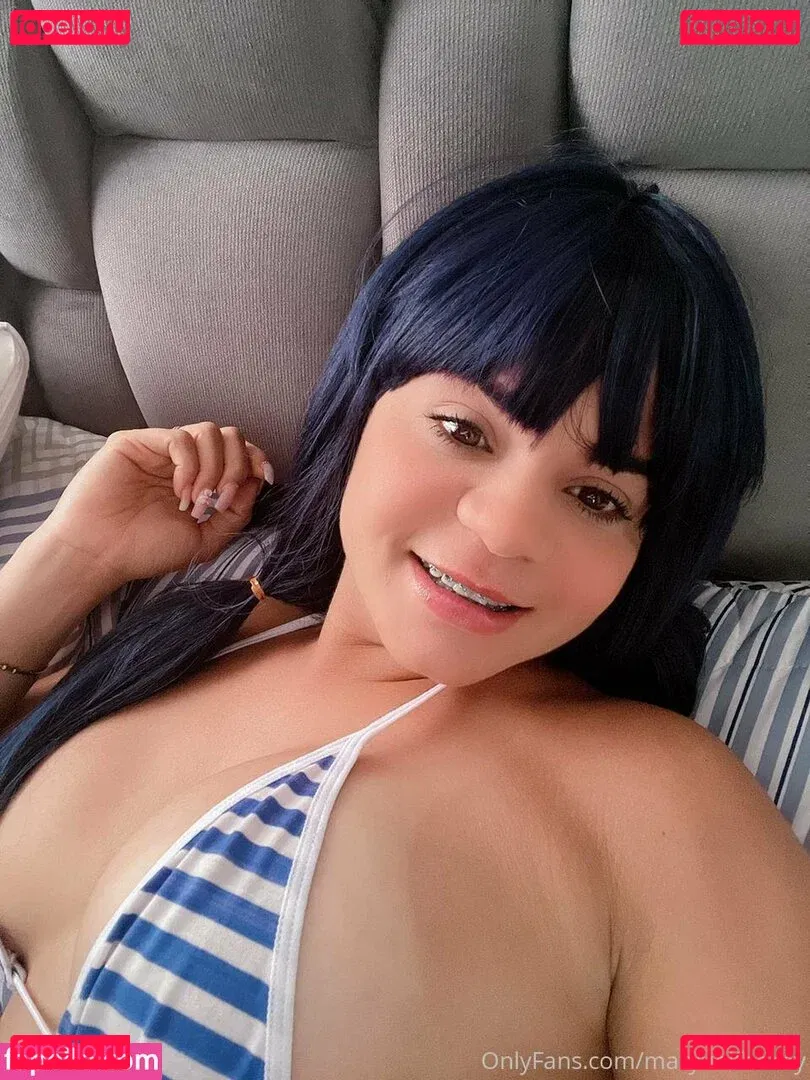 maryuelfhorny Onlyfans Photo Gallery 