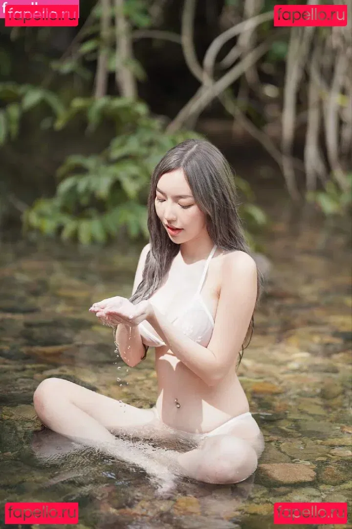 Champ Emmita Onlyfans Photo Gallery 