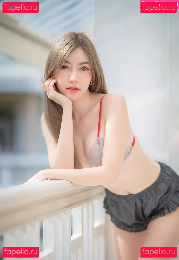 Champ Emmita Onlyfans Photo Gallery 