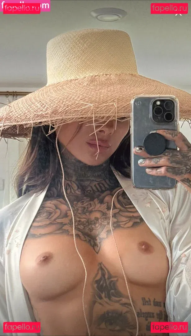 Tattoo Artists Onlyfans Photo Gallery 