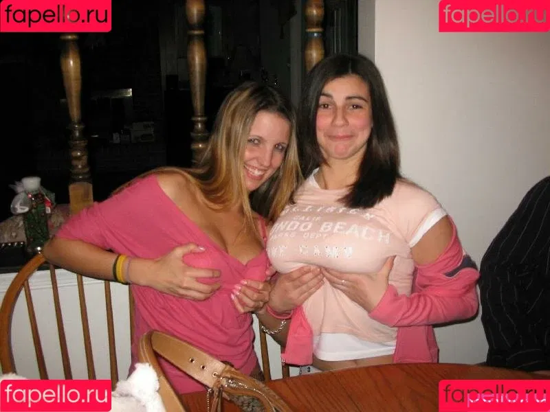 Amanda Wenk Onlyfans Photo Gallery 