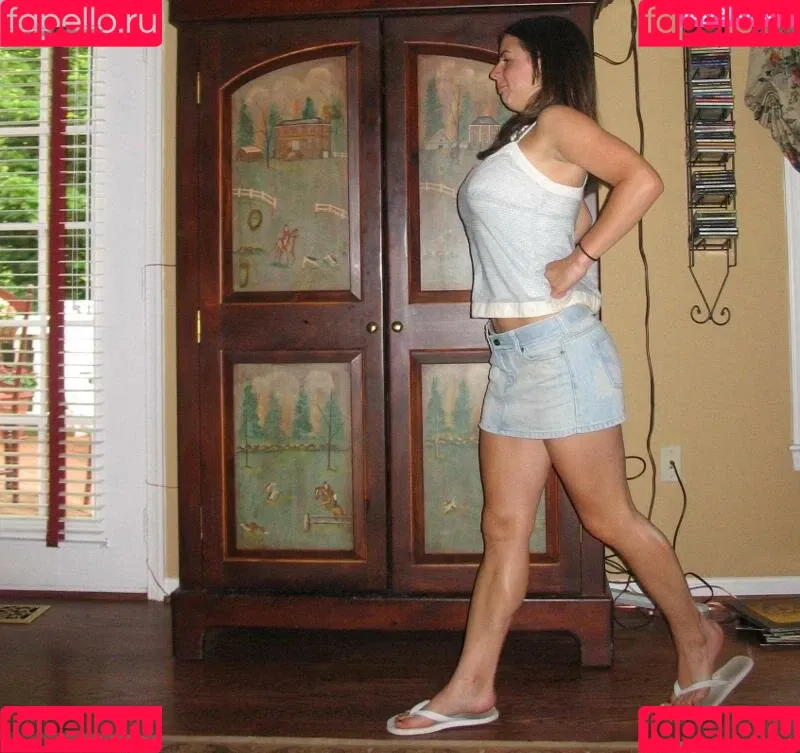 Amanda Wenk Onlyfans Photo Gallery 