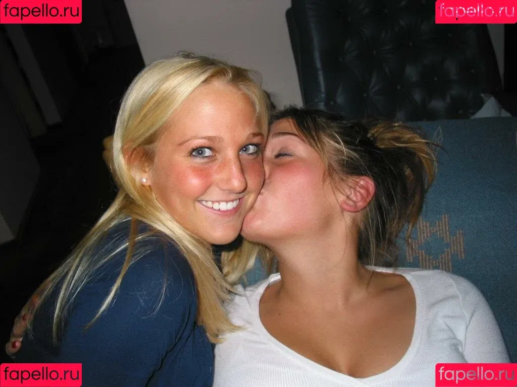 Amanda Wenk Onlyfans Photo Gallery 