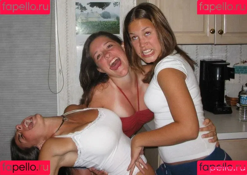 Amanda Wenk Onlyfans Photo Gallery 