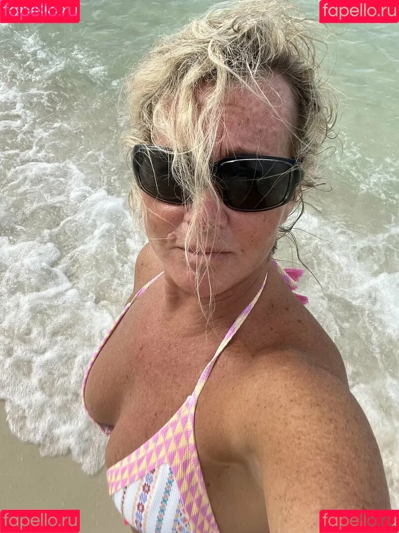 Hotwife Unicorn Onlyfans Photo Gallery 
