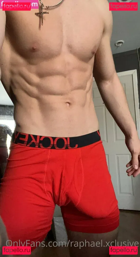 nocapraph Onlyfans Photo Gallery 