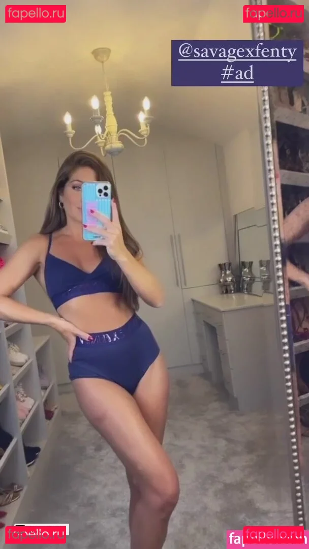 Nikki Sanderson Onlyfans Photo Gallery 