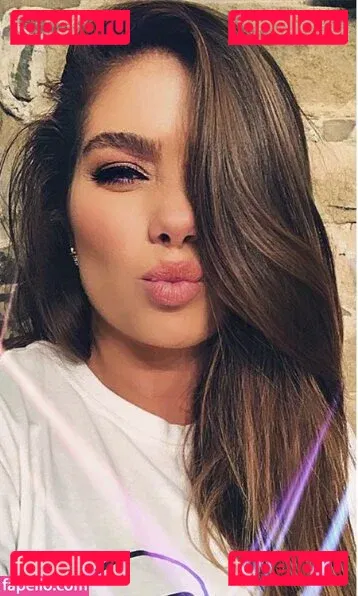 Nikki Sanderson Onlyfans Photo Gallery 