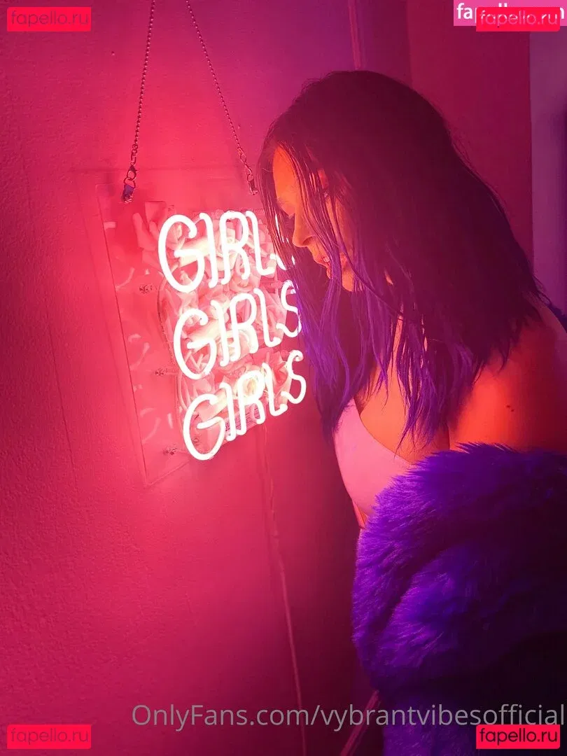 vybrantvibesofficial Onlyfans Photo Gallery 