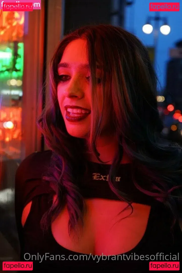 vybrantvibesofficial Onlyfans Photo Gallery 