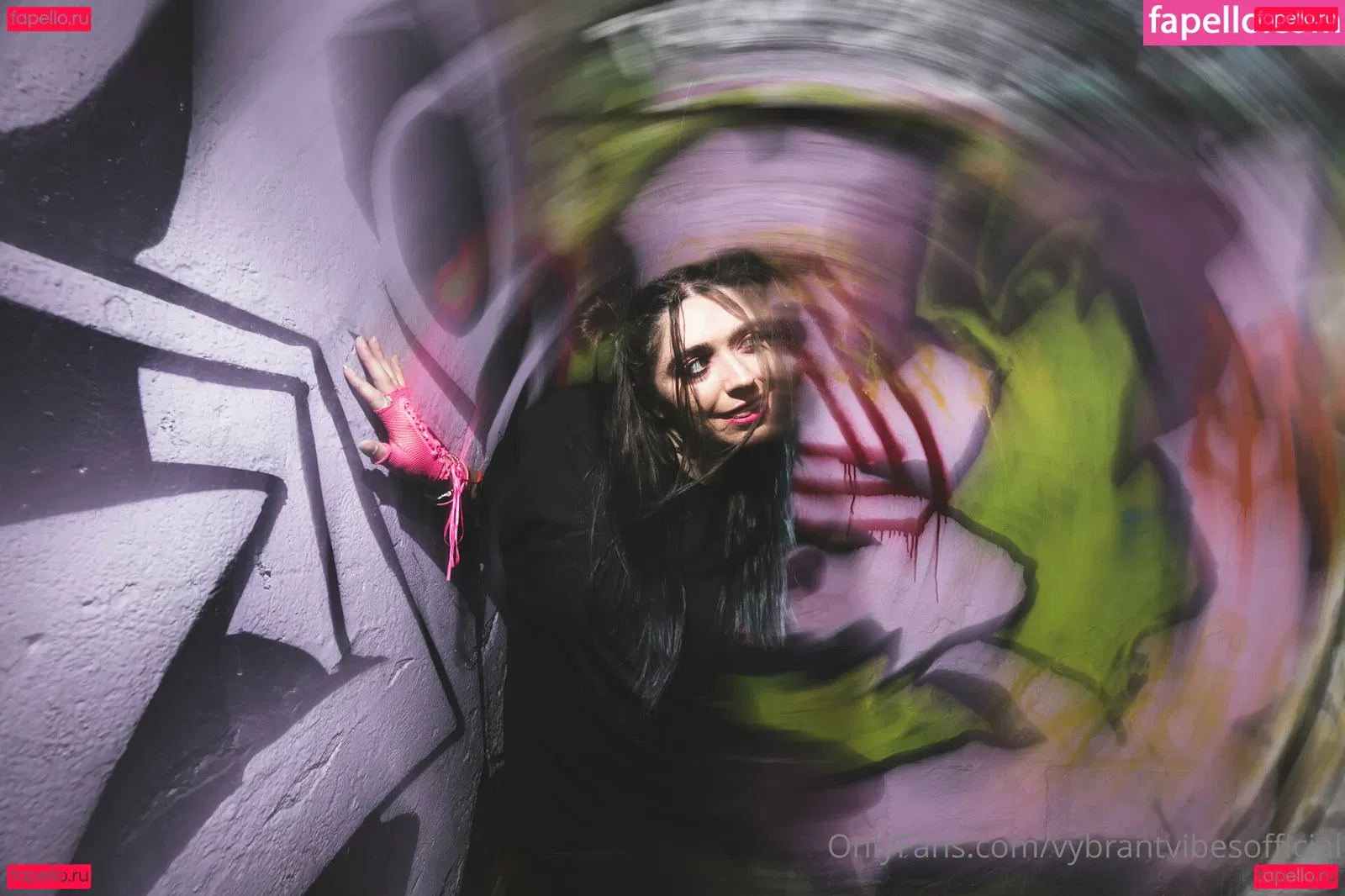 vybrantvibesofficial Onlyfans Photo Gallery 