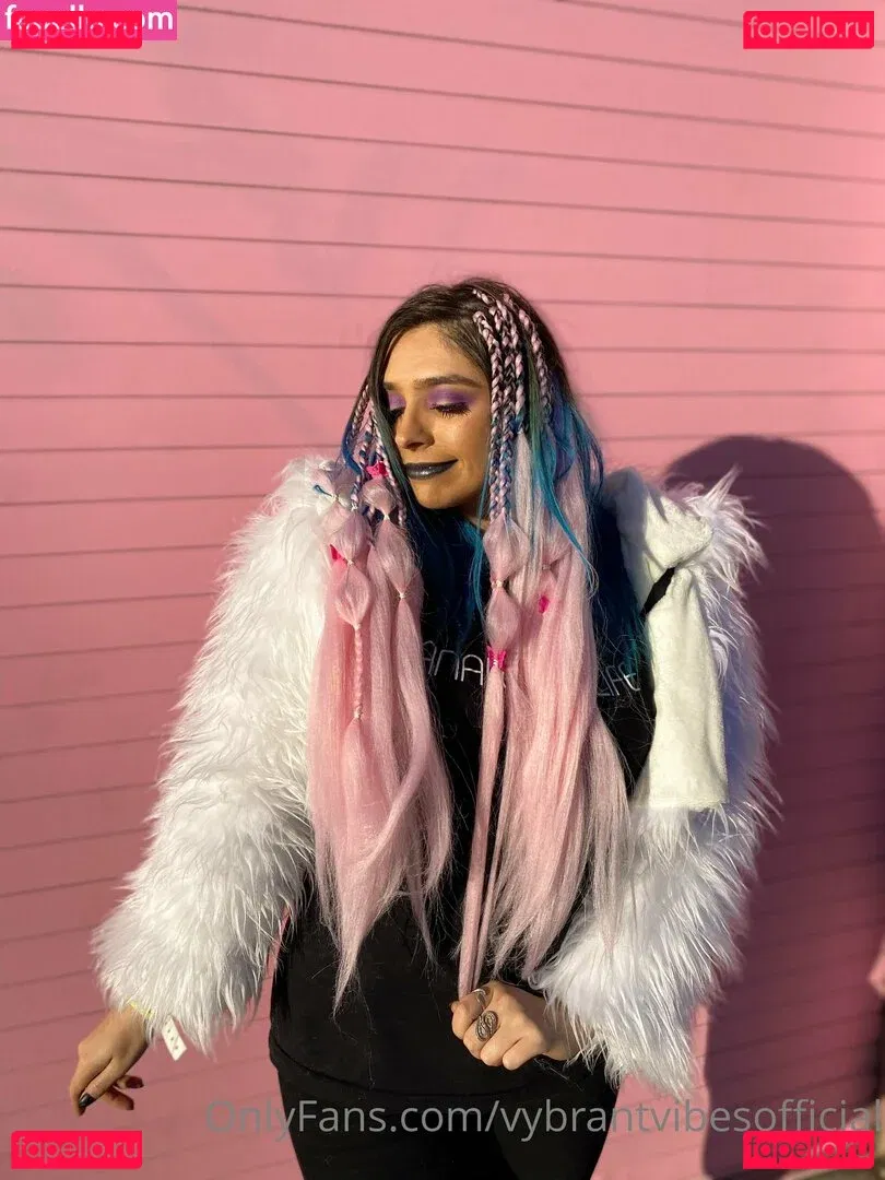vybrantvibesofficial Onlyfans Photo Gallery 