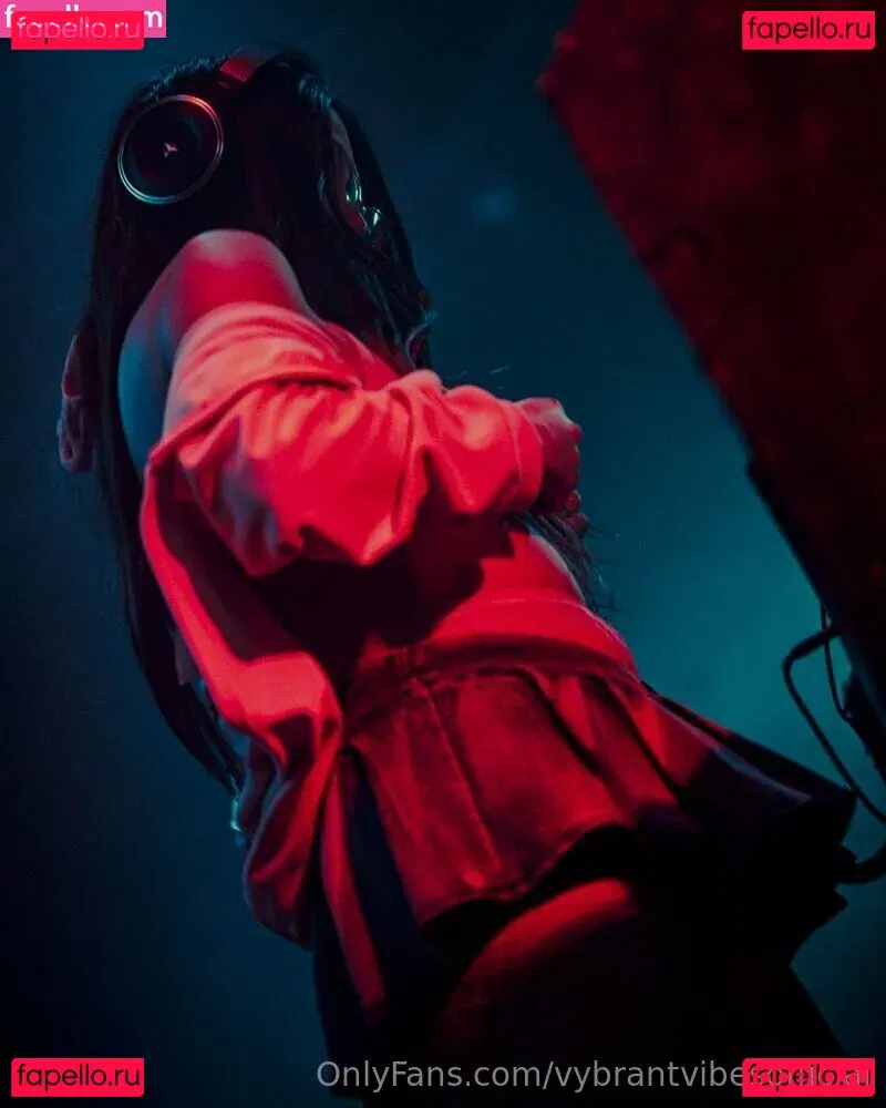 vybrantvibesofficial Onlyfans Photo Gallery 