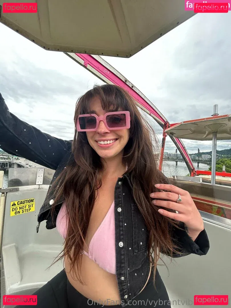 vybrantvibesofficial Onlyfans Photo Gallery 