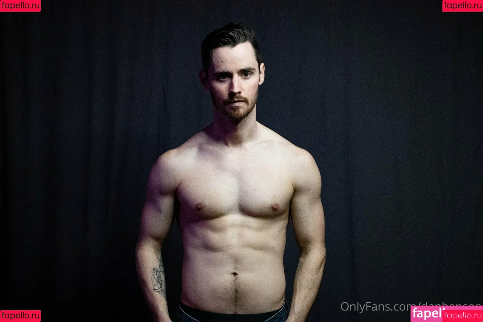 danbenson Onlyfans Photo Gallery 