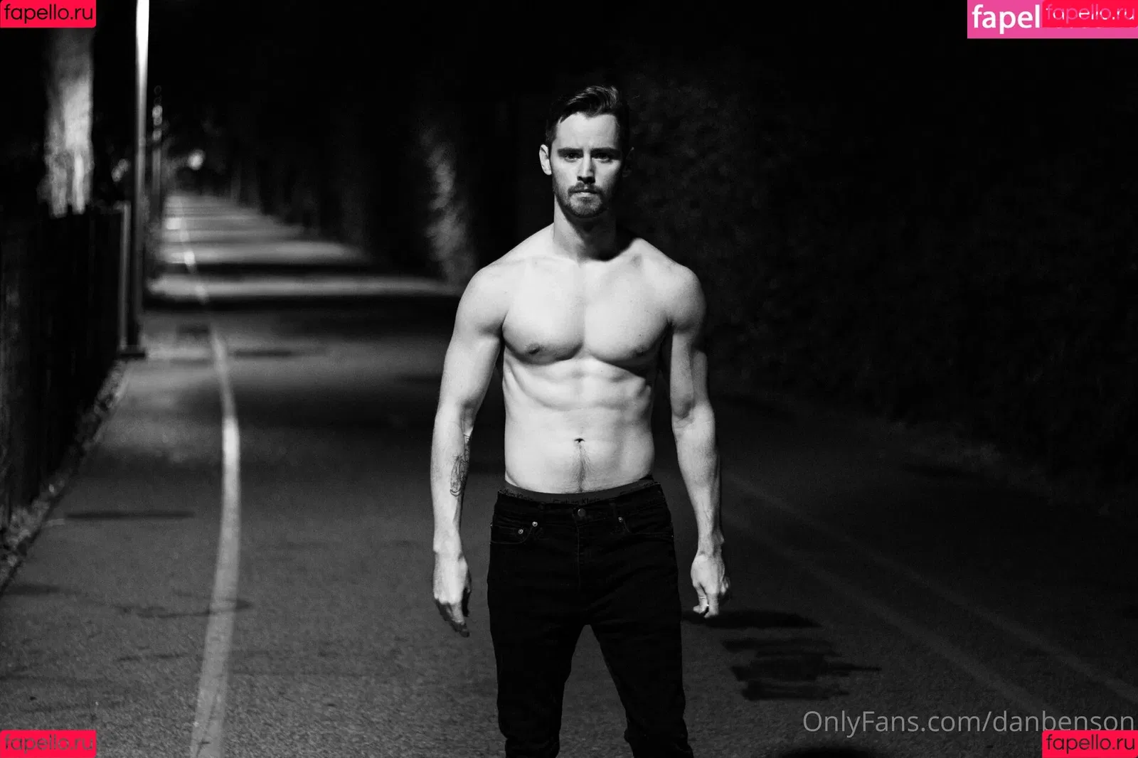 danbenson Onlyfans Photo Gallery 