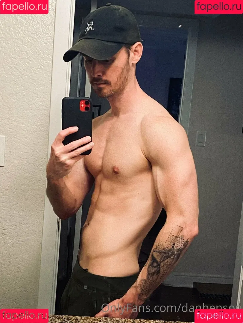 danbenson Onlyfans Photo Gallery 