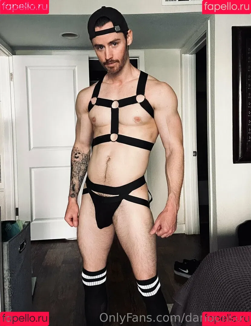 danbenson Onlyfans Photo Gallery 