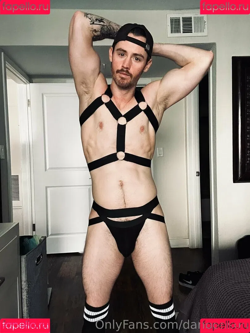 danbenson Onlyfans Photo Gallery 