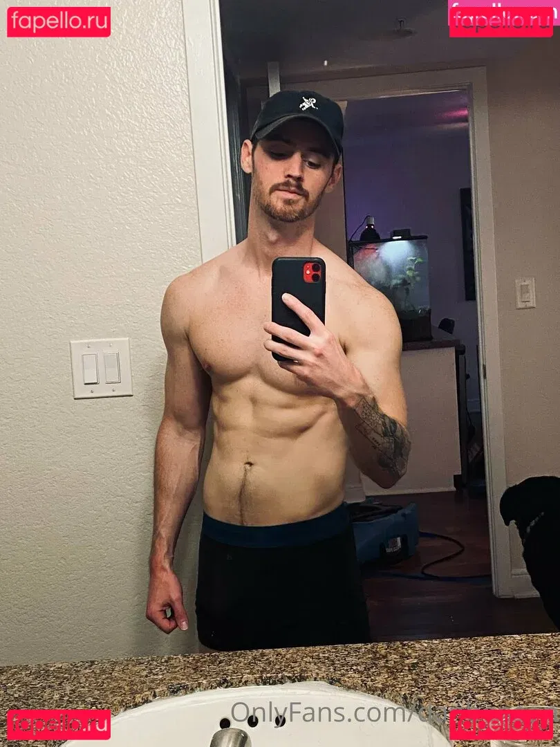 danbenson Onlyfans Photo Gallery 