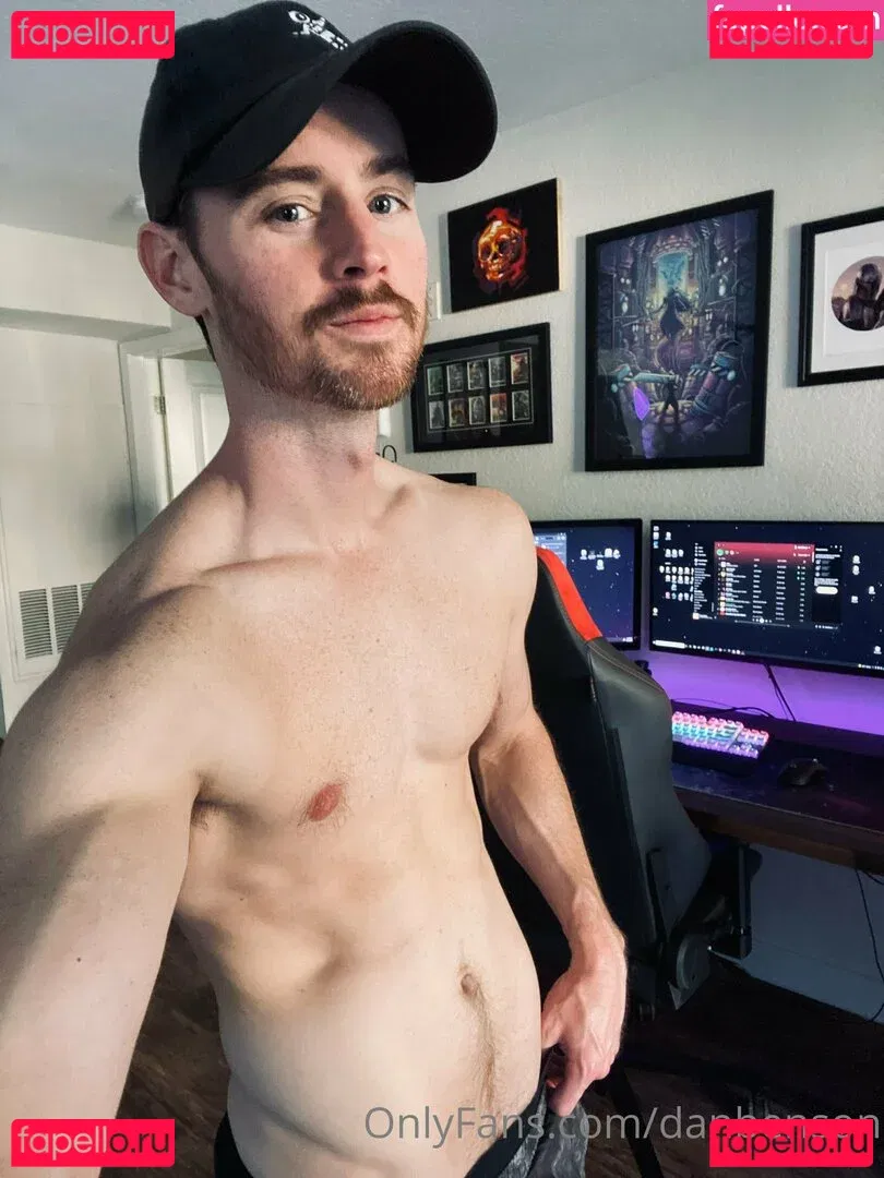 danbenson Onlyfans Photo Gallery 