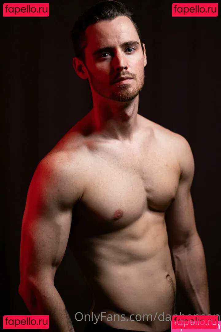 danbenson Onlyfans Photo Gallery 